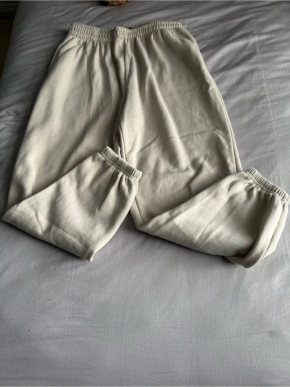 Ardene Cream Elastic-Waist Sweatpants